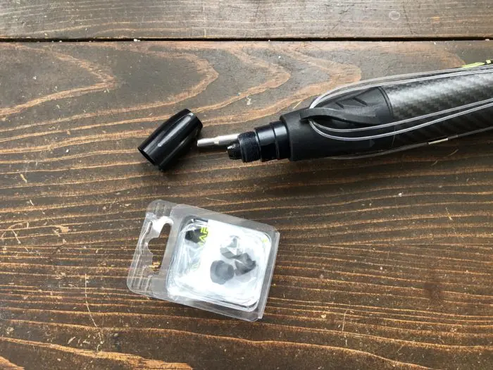 The muzzle cap on the Dark Side and 'Vuoto' or 'Empty Predathor' models is hand tight. The Seal just pops out and is very easy to replace.