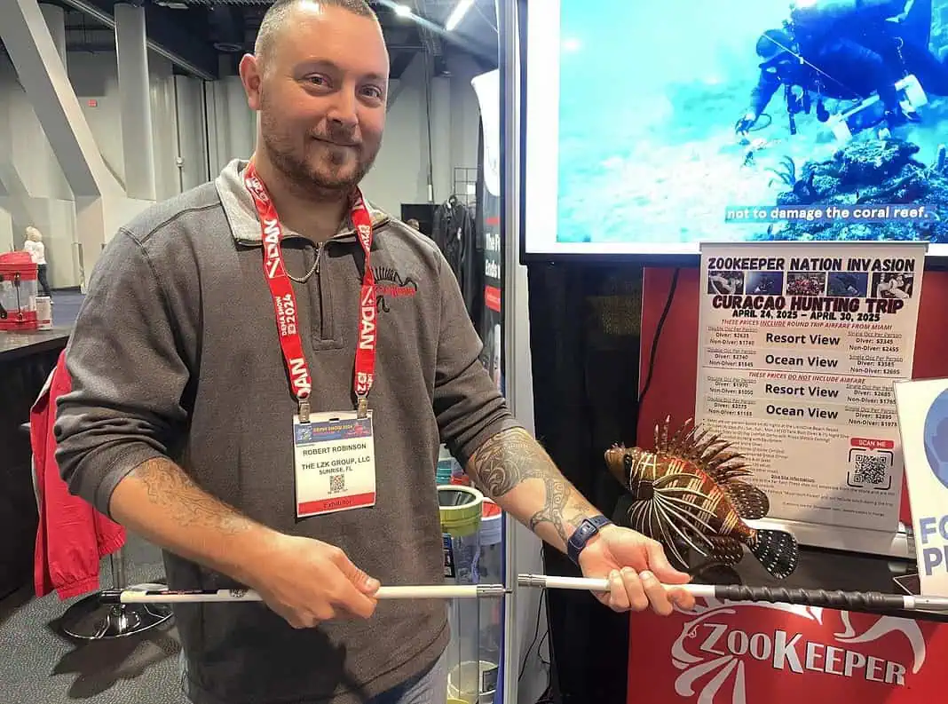 ZooKeeper Unveils New Travel Pole Spear