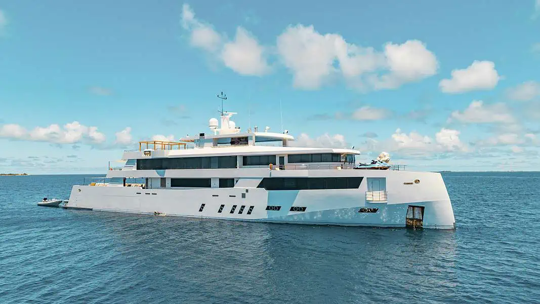 White Pearl Liveaboard from the Pearl Fleet